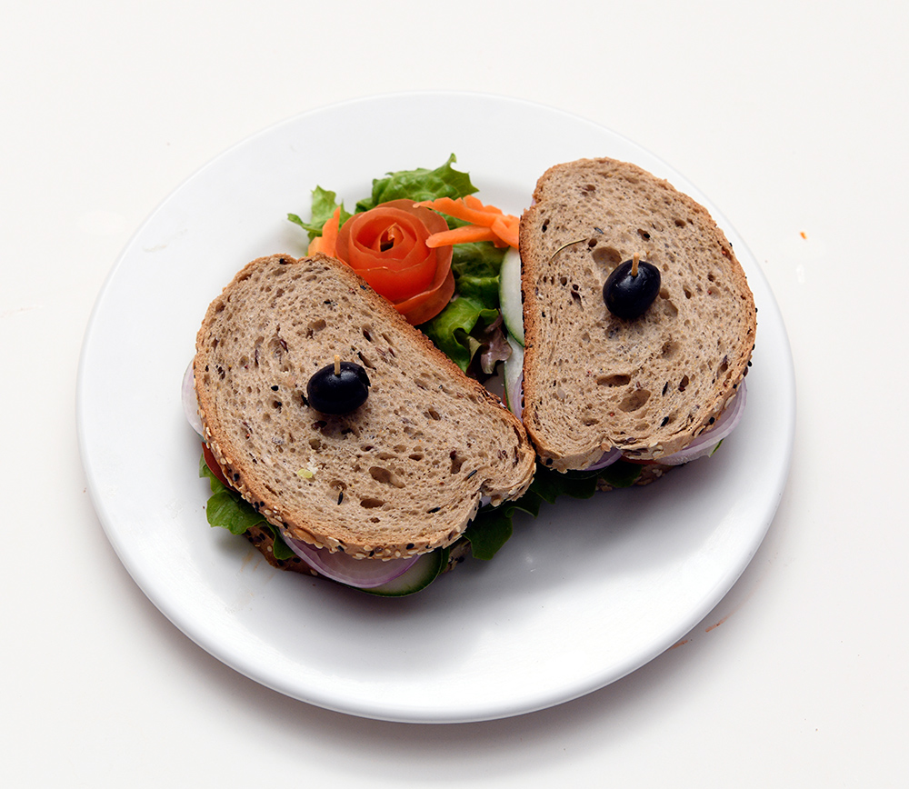 MULTIGRAIN AND HERBS MIXED HEALTHY BREADS